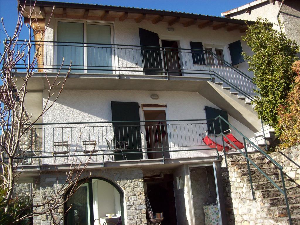 Casa Delle Camelie Lejlighed Sorico Eksteriør billede