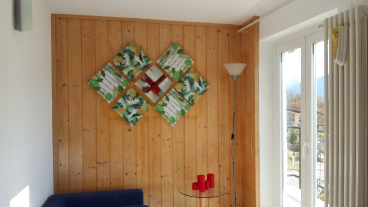 Casa Delle Camelie Lejlighed Sorico Eksteriør billede